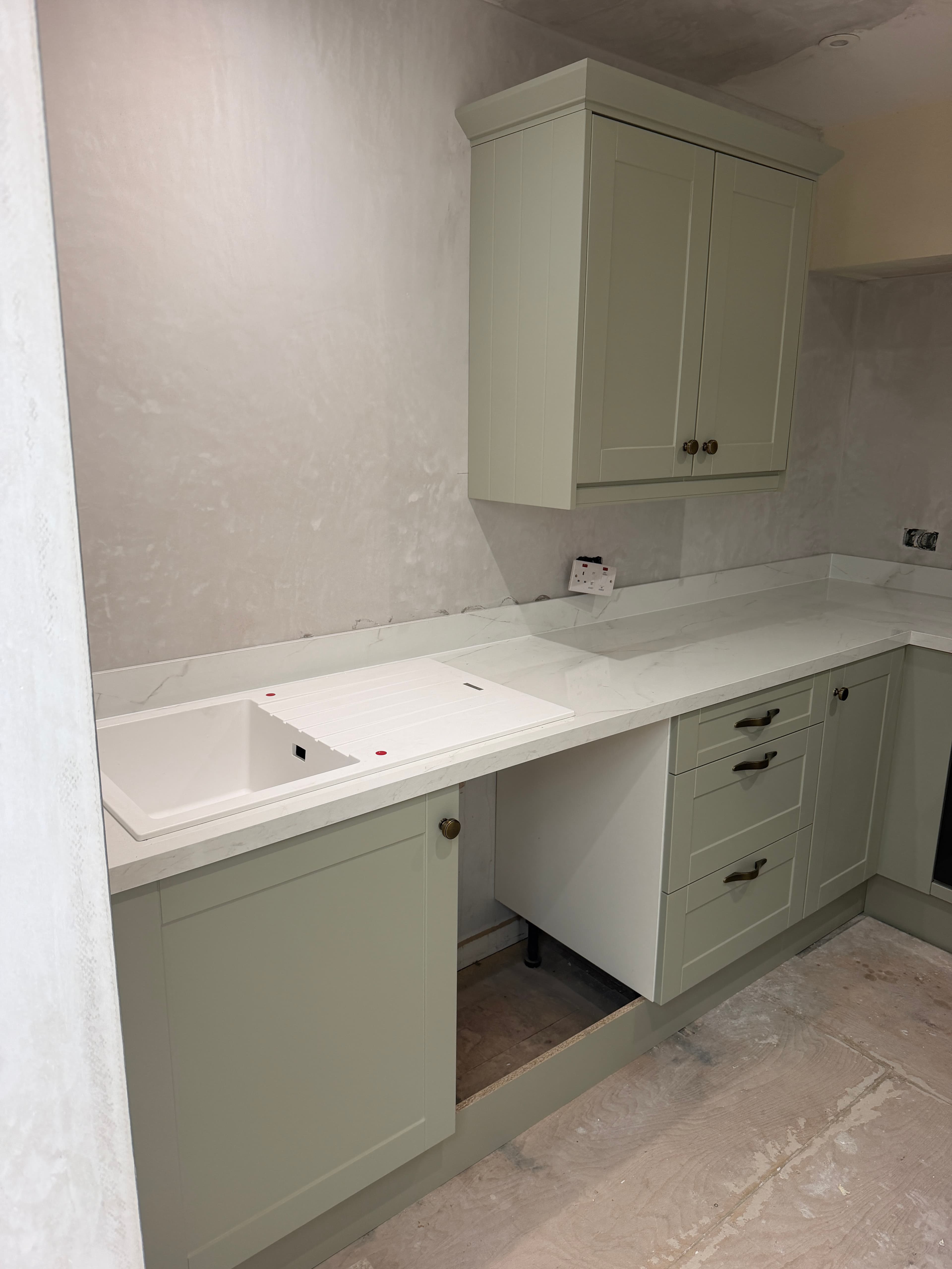 Robyn's First Home Kitchen Renovation