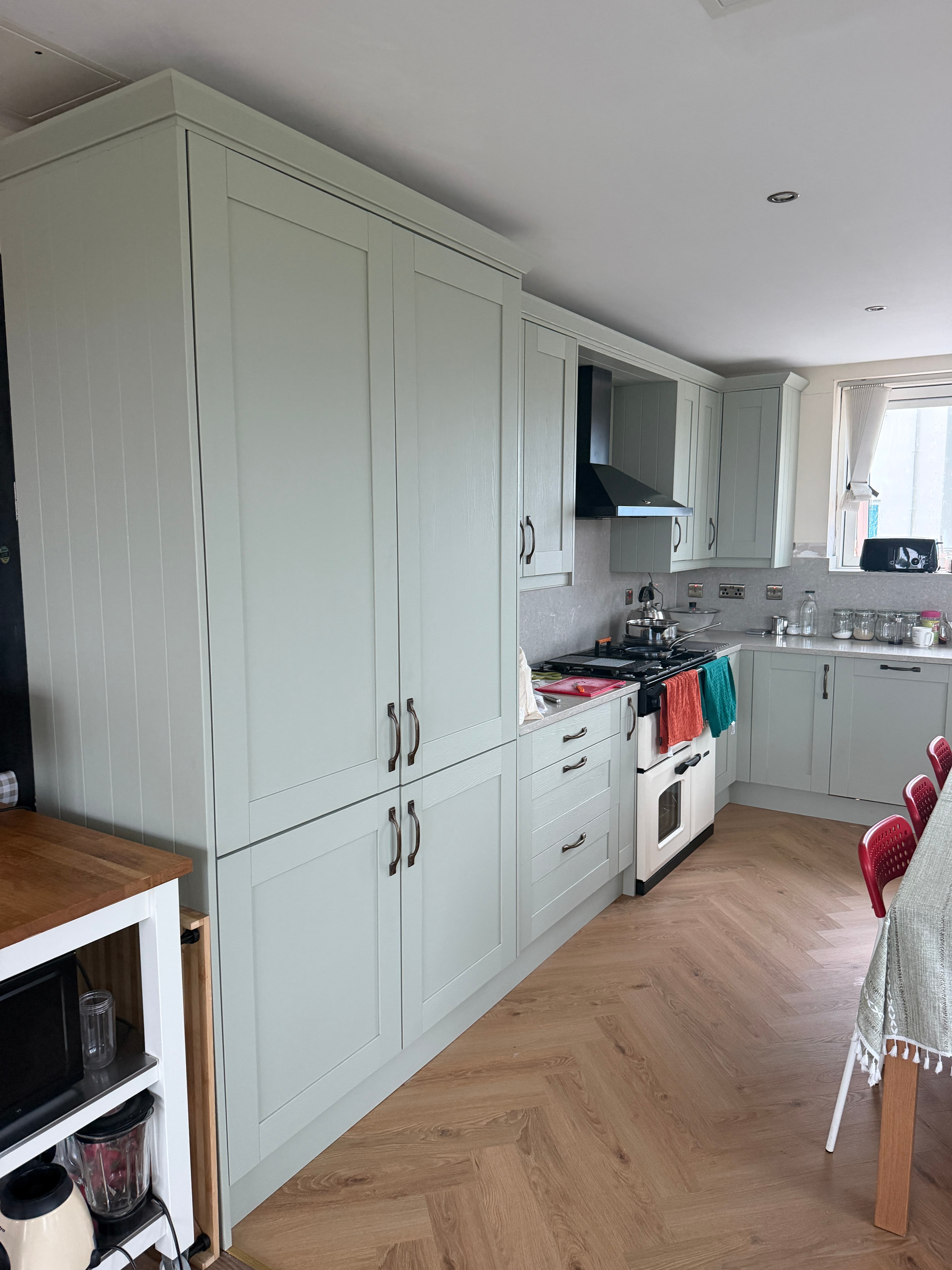 Premium Flat-Pack Kitchen with Stone Finishes